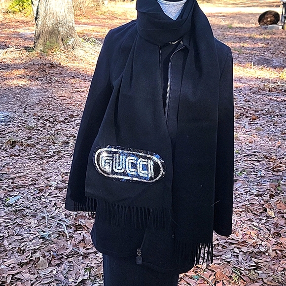 Authentic Vintage GUCC long scarf 85% wool 15% cashmere - Picture 1 of 9